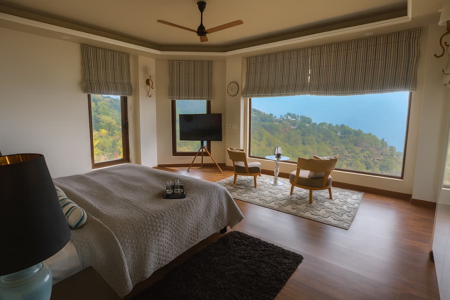 A month at The Haven, Auramah Valley